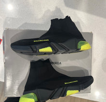 Load image into Gallery viewer, Pre-Owned Balenciaga Speed LT sneaker Size 42E 607544 W05GJ 1048