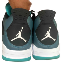 Load image into Gallery viewer, Pre-Owned Air Jordan 4 Retro "Teal" (Men's Size 9)