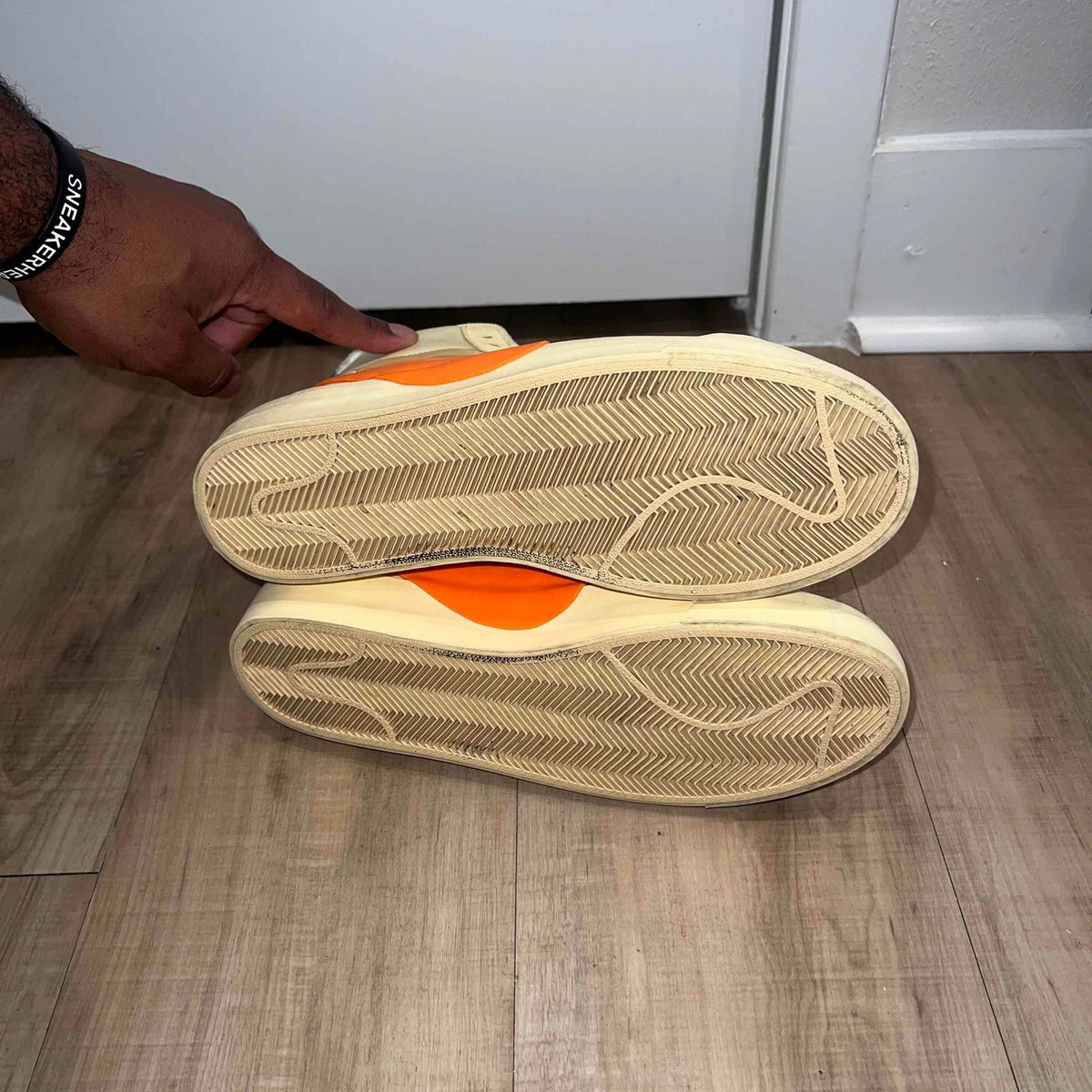 Pre-Owned Off-White x Nike Blazer Mid 'All Hallows Eve' - photo 5
