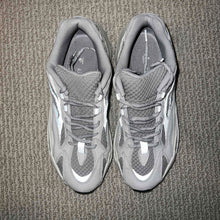 Load image into Gallery viewer, Pre-Owned adidas Yeezy Boost 700 V2 'Static' - photo 3