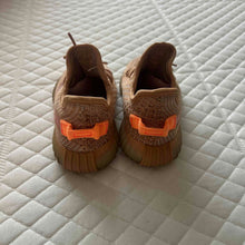 Load image into Gallery viewer, Pre-Owned adidas Yeezy Boost 350 V2 Infant 'Clay' - photo 4