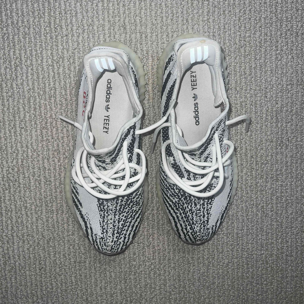 Pre-Owned adidas Yeezy Boost 350 V2 'Zebra' 2022/2023 - photo 3