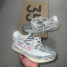 Load image into Gallery viewer, Pre-Owned adidas Yeezy Boost 350 V2 'Zebra' 2022/2023 - photo 8