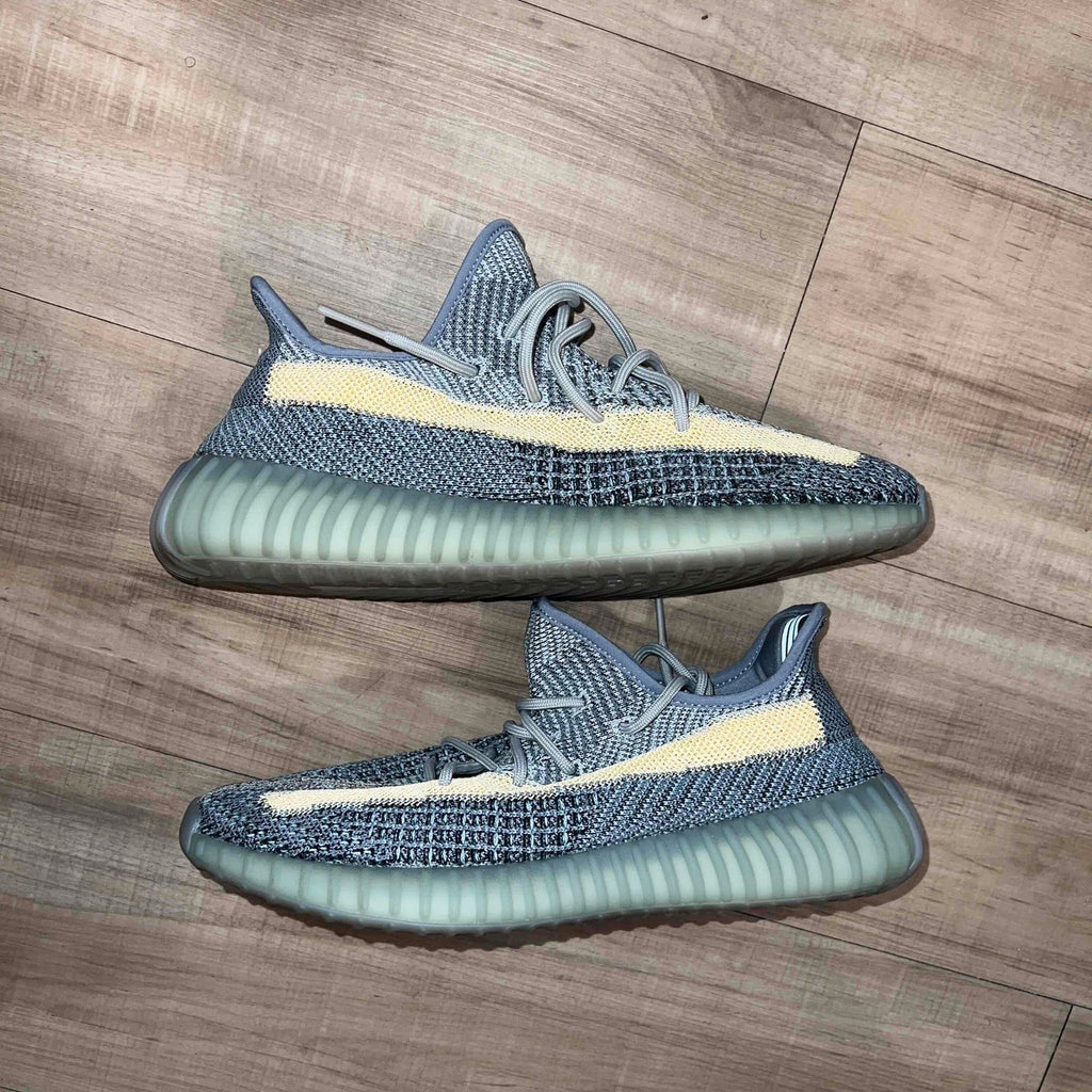 Pre-Owned adidas Yeezy Boost 350 V2 'Ash Blue' - photo 1