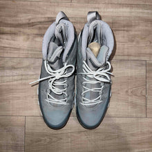 Load image into Gallery viewer, Pre-Owned Air Jordan 9 Retro 'Cool Grey' 2012 - photo 3
