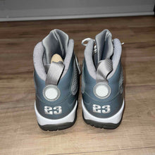 Load image into Gallery viewer, Pre-Owned Air Jordan 9 Retro 'Cool Grey' 2012 - photo 4