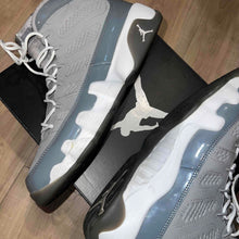 Load image into Gallery viewer, Pre-Owned Air Jordan 9 Retro 'Cool Grey' 2012 - photo 9