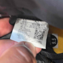 Load image into Gallery viewer, Pre-Owned Air Jordan 1 Retro High OG 'Yellow Toe' - photo 7
