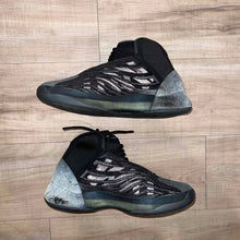 Load image into Gallery viewer, Pre-Owned adidas Yeezy Quantum 'Onyx' - photo 2