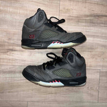 Load image into Gallery viewer, Pre-Owned Air Jordan 5 Retro 'Raging Bull Pack - 3M' - photo 1