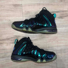 Load image into Gallery viewer, Pre-Owned Nike Barkley Posite Max 'Eggplant' - photo 2