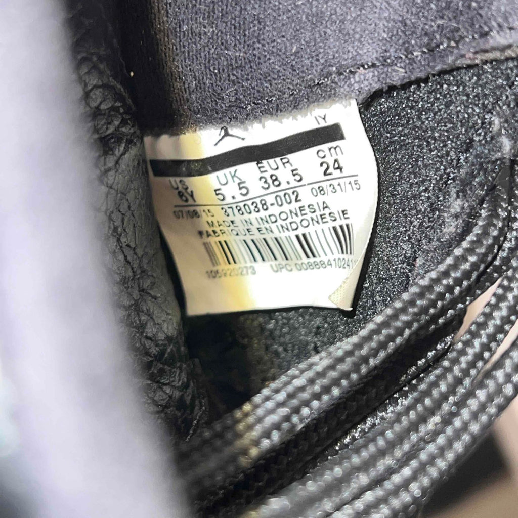 Pre-Owned Air Jordan 11 GS '72-10' - photo 7