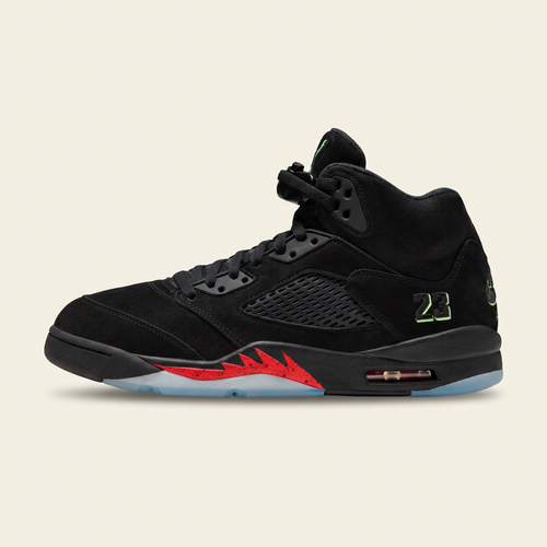Air Jordan 5 Halloween size 13 — lateral side view